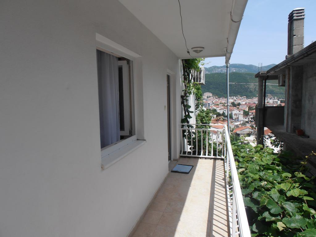 Apartmani Zeljko Vujovic Budva Zewnętrze zdjęcie