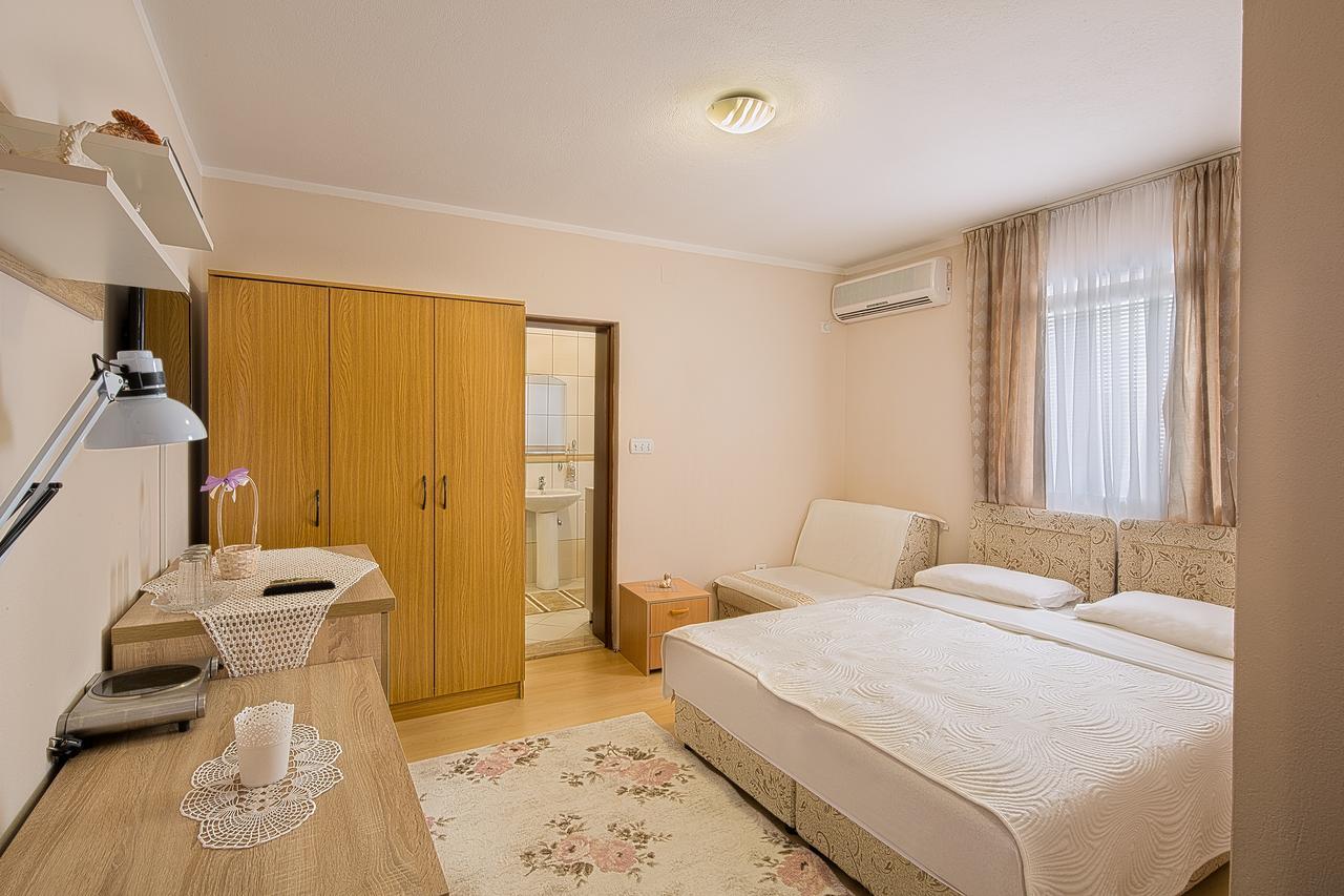 Apartmani Zeljko Vujovic Budva Zewnętrze zdjęcie