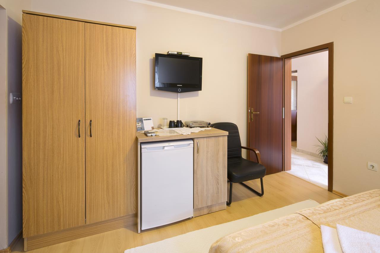 Apartmani Zeljko Vujovic Budva Zewnętrze zdjęcie