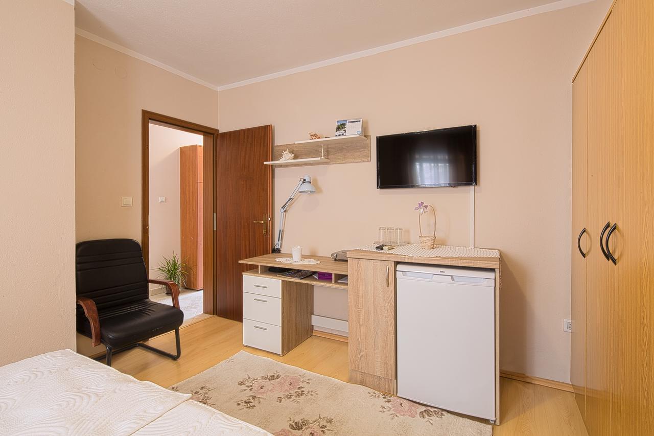 Apartmani Zeljko Vujovic Budva Zewnętrze zdjęcie